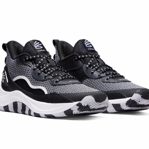 Under Armour Other - Under Armour Steph Curry Collection Black and Gray Sneakers. Size men’s 8